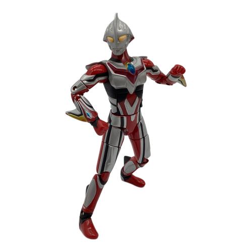 ウルトラ超合金 ジュネッス 箱ダメージ有