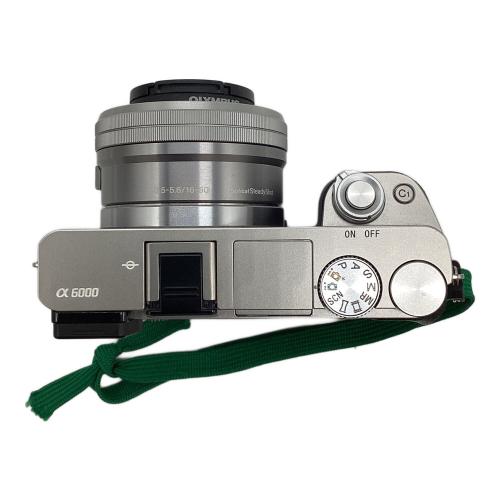 SONY ミラーレス一眼カメラ レンズ:E 55-210mm F4.5-6.3 OSS SEL55210 シャッター数:1,586枚