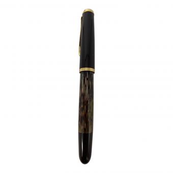 Pelikan (ペリカン) スーベーレーン 万年筆 ペン先K14 ブラウン M400