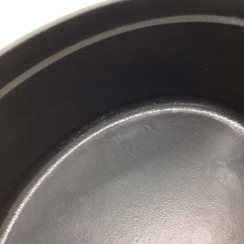 Staub (ストウブ) 23㎝両手鍋  ピコ・ココット オーバル ブラック