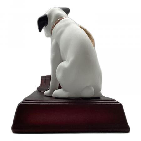 「ニッパーくん」「蓄音機」「台座」の3点セット（陶器製） ビクター犬 ニッパー 蓄音機 台 3点セット｜トレファクONLINE