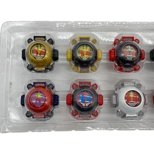 仮面ライダーゴースト レジェンドライダー ゴーストアイコンセット 仮面ライダー 箱ダメージ有