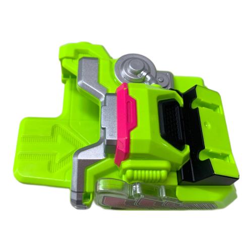 仮面ライダーエグゼイド (カメンライダーエグゼイド) DXゲーマドライバー 4大ライダー変身セット 仮面ライダー