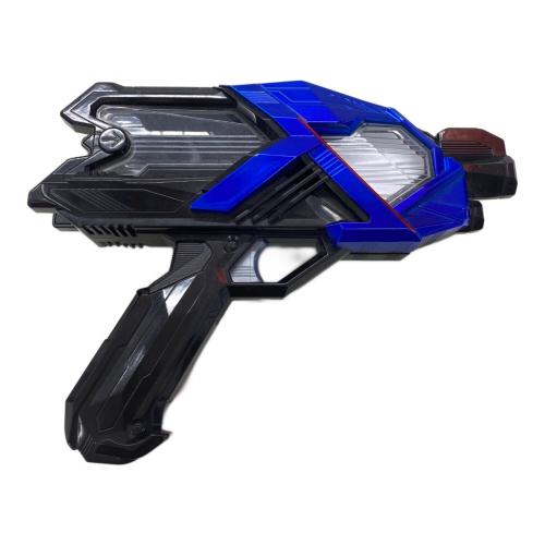 仮面ライダーゼロワン (カメンライダーゼロワン) DXエイムズショットライザー 男の子おもちゃ シューティングウルフ欠品 アサルトウルフ アサルトグリップ付き