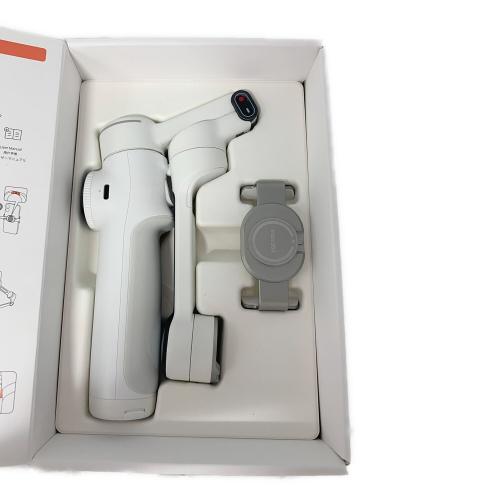 Insta360 (インスタ360) スマホ用ジンバル Flow 2 Pro｜トレファクONLINE