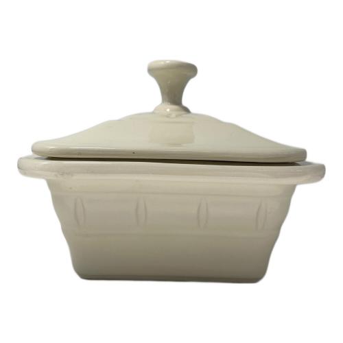 LE CREUSET (ルクルーゼ) エレガントテリーヌ ホワイト