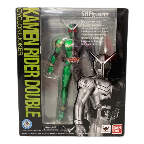 仮面ライダーW(ダブル) (カメンライダーダブル) 仮面ライダーW サイクロンジョーカー S.H.Figuarts 仮面ライダー