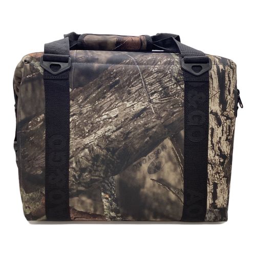 AO COOLERS (エーオークーラー) クーラーボックス グリーン 迷彩