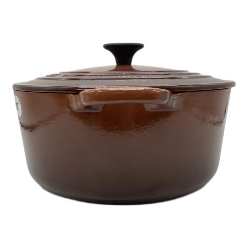 LE CREUSET (ルクルーゼ) ココットロンド チェストナッツ 22cm