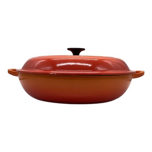 LE CREUSET (ルクルーゼ) 両手鍋 32cm オレンジ シグニチャー ビュッフェ・キャセロール