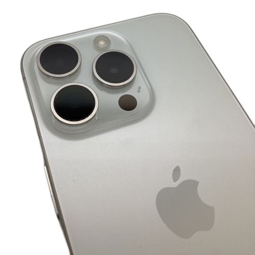 Apple (アップル) iPhone15 Pro GFJ29KV9XK MTUD3J/A サインアウト確認済 354496315371361 ▲ au 256GB バッテリー:Aランク(96%) Blancco社データ消去済み