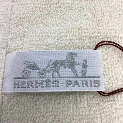 HERMES (エルメス) カレ・タオル ステアーズ