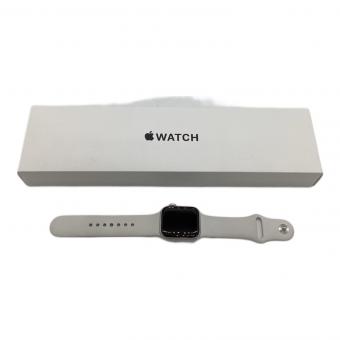 Apple (アップル) Apple Watch SE(第二世代) MNJV3J/A GPSモデル ケースサイズ:40㎜ 〇 F6H471Y403