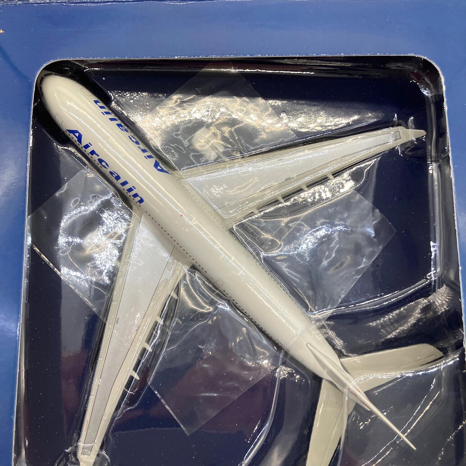 JetKVM 新品未使用品 Gemini Jets (ジェミニジェッツ) AIRBUS A330-200 模型 AIRCALIN