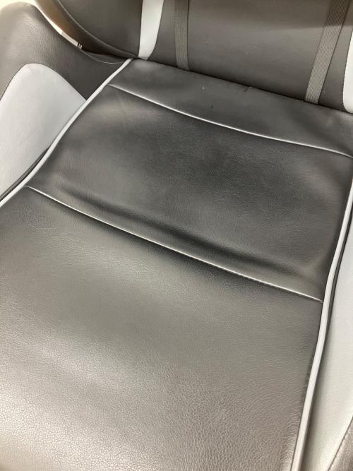 AK Racing (エーケーレーシング) ゲーミングチェア グレー×ブラック