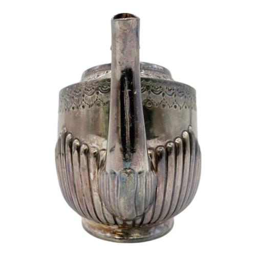 アンティークポット