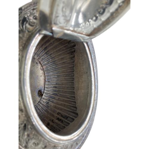 アンティークポット