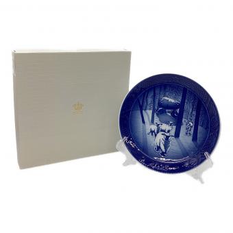 ROYAL COPENHAGEN (ロイヤル・コペンハーゲン) プレート 2023