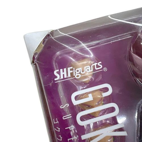 S.H.Figuarts ゴクウブラック-スーパーサイヤ人ロゼ- フィギュア