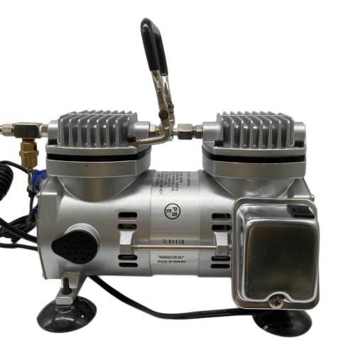 エアーコンプレッサー 〇 Q01110