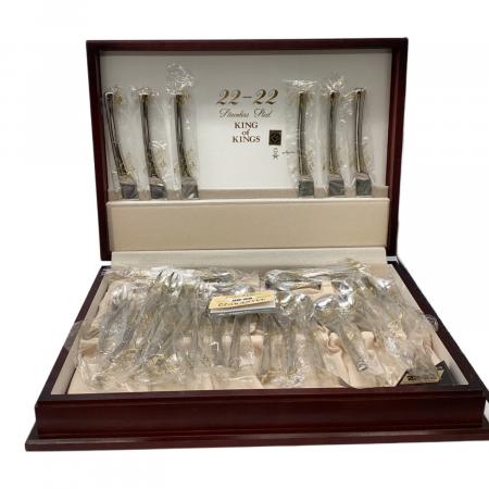 KING OF KINGS カトラリーセット 22-22｜トレファクONLINE