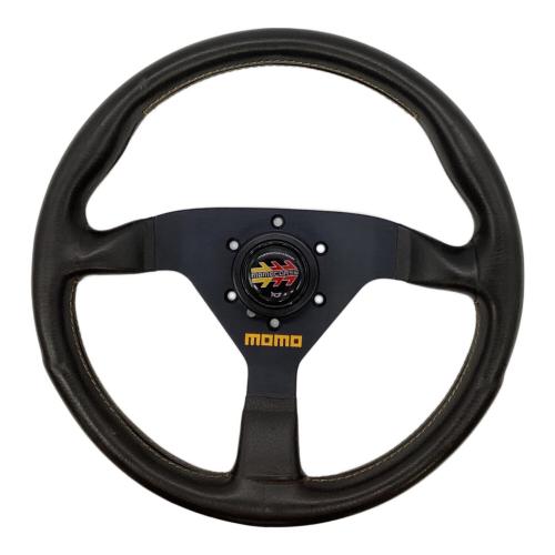 MOMO (モモ) ステアリングハンドル