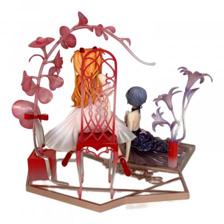 フィギュア 1/7 綾波レイ&式波・アスカ・ラングレー 花の言