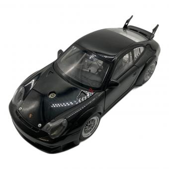 AUTOart 1/18 ポルシェ 911 (997) フィギュア