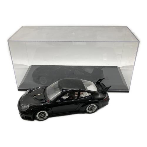 AUTOart 1/18 ポルシェ 911 (997) フィギュア