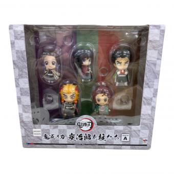 鬼滅の刃 (キメツノヤイバ) 炭治郎と柱たちマスコットセット A フィギュア