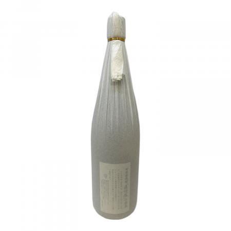 森伊蔵 (モリイゾウ) かめ壺焼酎 芋焼酎 1800ml｜トレファクONLINE