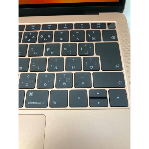 MacBook Air 13インチ　A1932 16GB 256GB　傷あり Apple (アップル) MacBook Air A1932 小傷あり 13インチ｜トレファクONLINE