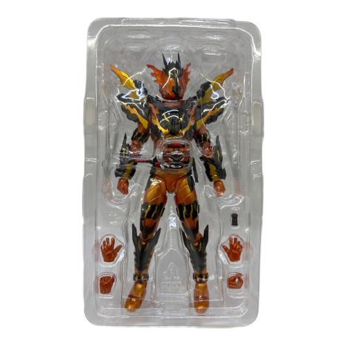 仮面ライダークローズマグマ フィギュア 魂ウェブ商店限定 S.H.フィギュアーツ