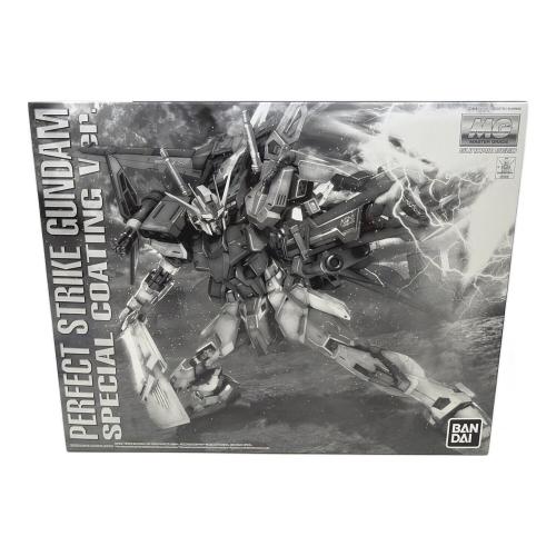 BANDAI (バンダイ) MG 1/100 パーフェクトストライクガンダム スペシャルコーティングVer. ガンプラ