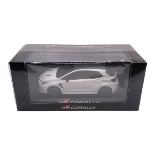 ダイキャストカー TOYOTA GAZOO Racing COROLLA　①040 スーパーホワイトII