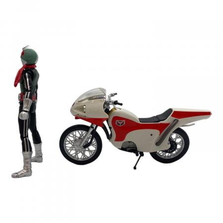 仮面ライダー新1号＆新サイクロン号セット BANDAI S.H.Figuarts 仮面ライダー新1号＆新サイクロン号セット