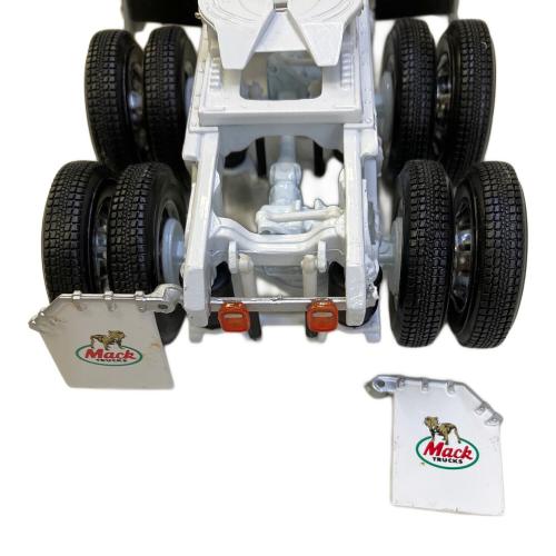 Franklin Mint (フランクリンミント) ミニカー The Mack Elite CL 613 CL22355