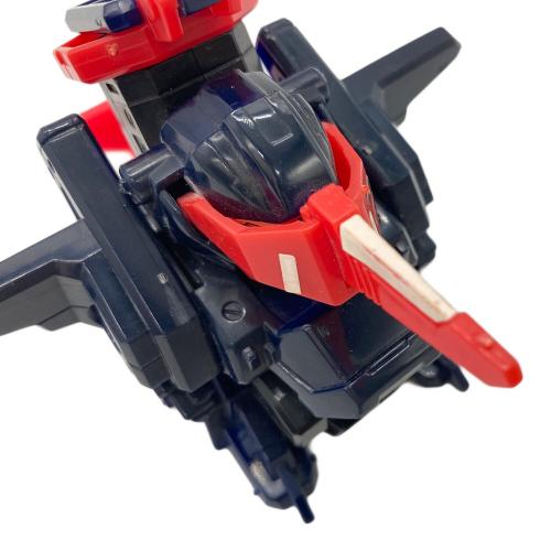 スティンガースコーピアス　　スーパービーダマン