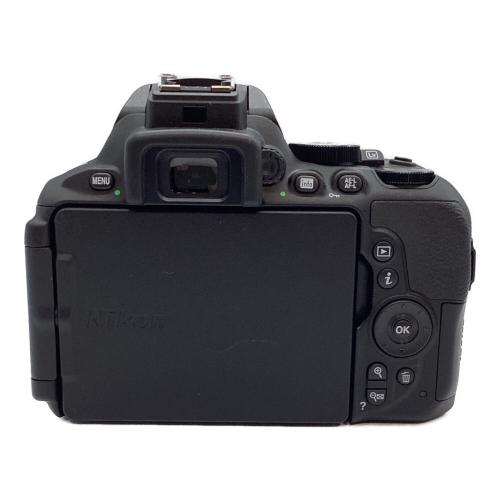 Nikon (ニコン) デジタル一眼レフカメラ D5600 18-55 VR + 70-300 VR Kit