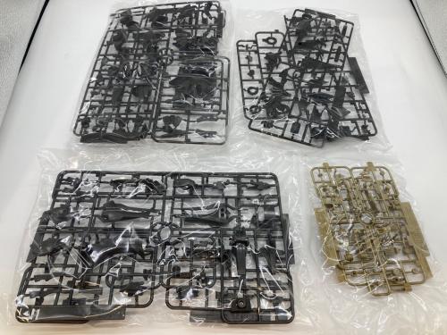 1/72 レイレナード 03-AALIYAH シュープリス 夜間戦闘ver. 「アーマード・コア」 ヴァリアブルインフィニティシリーズ [VI044] プラモデル