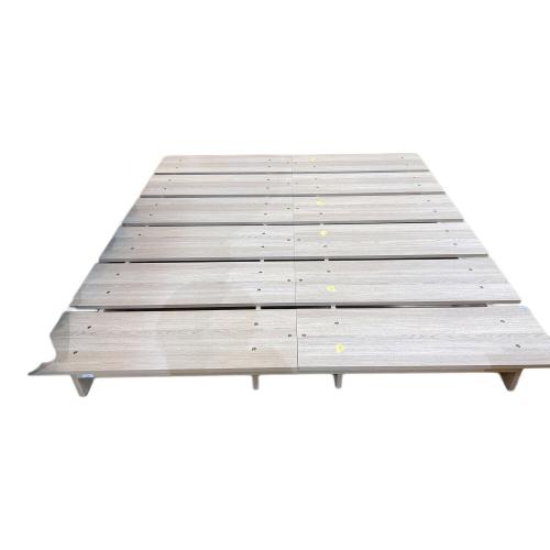 ニトリ クイーンベッド ナチュラル×ホワイト 木製