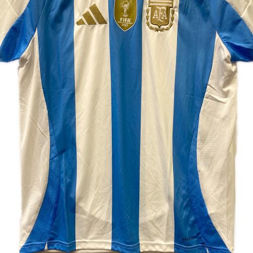 adidas (アディダス) サッカーウェア(トップス) メンズ SIZE 2XL ホワイト×ブルー アルゼンチン代表 2024 ホーム IP8409