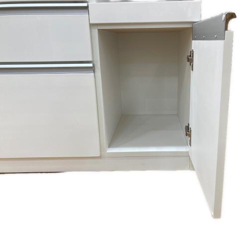 ニトリ キッチンカウンター ホワイト