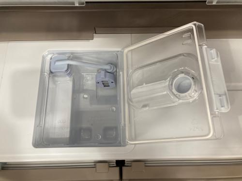 MITSUBISHI (ミツビシ) 6ドア冷蔵庫 MR-WZ55H-C 2022年製 142 547L