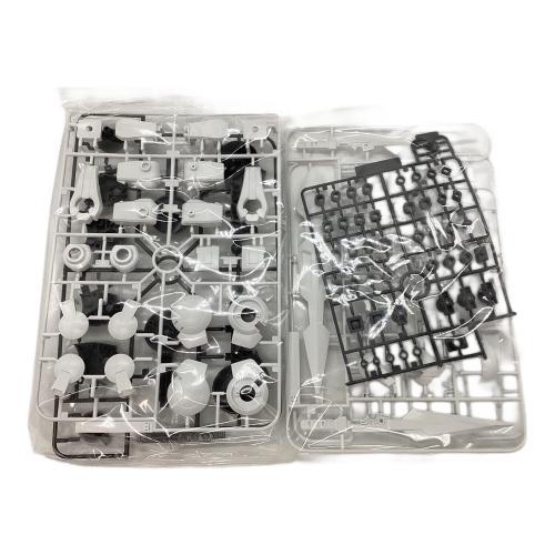 BANDAI (バンダイ) GN-001 GUNDAM EXIA ガンプラ