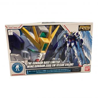 BANDAI (バンダイ) 1/144 RG XXXG-00W0 ウイングガンダムゼロ EW クリアカラー 「新機動戦記ガンダムW Endless Waltz」 ガンダムベース限定 ガンプラ 0218624