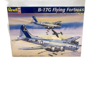 1/48 B-17G FLYING FORTRESS プラモデル
