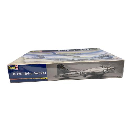 1/48 B-17G FLYING FORTRESS プラモデル