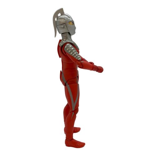 S.H.Figuarts (エス・エイチ・フィギュアーツ) ウルトラセブン ウルトラマン