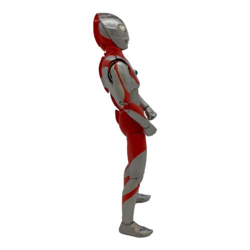 S.H.Figuarts (エス・エイチ・フィギュアーツ) ウルトラマン Aタイプ ウルトラマン